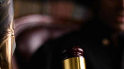 Il est désormais clairement admis qu’on peut demander à un juge… de juger